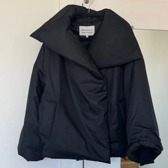 NWT Marcella Women's Black Puffer Coat - Picture 1 of 6
